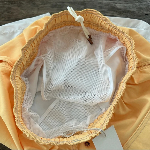 NWT Retromarine NY Mens XL color block Mesh Lined Swim Trunks Shorts Yellow New - Picture 3 of 4